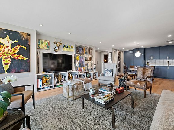 5th image of 3470 N Lake Shore Dr APT 5B