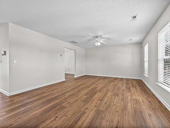 5th image of 511 Smoothstone Dr