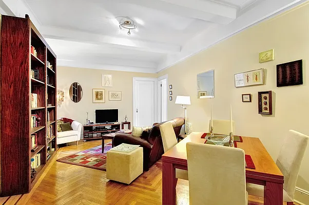Sold by City Connections Realty | media 1