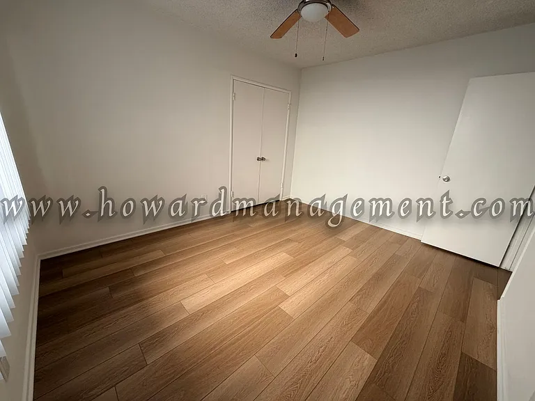 01405BA — Photo 25