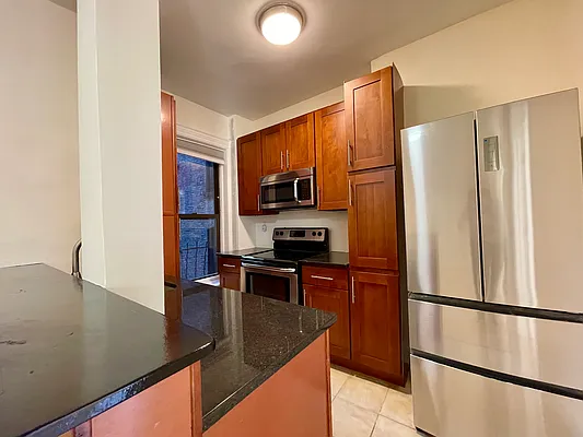 Rented by Building Equity Real Estate LLC | media 20