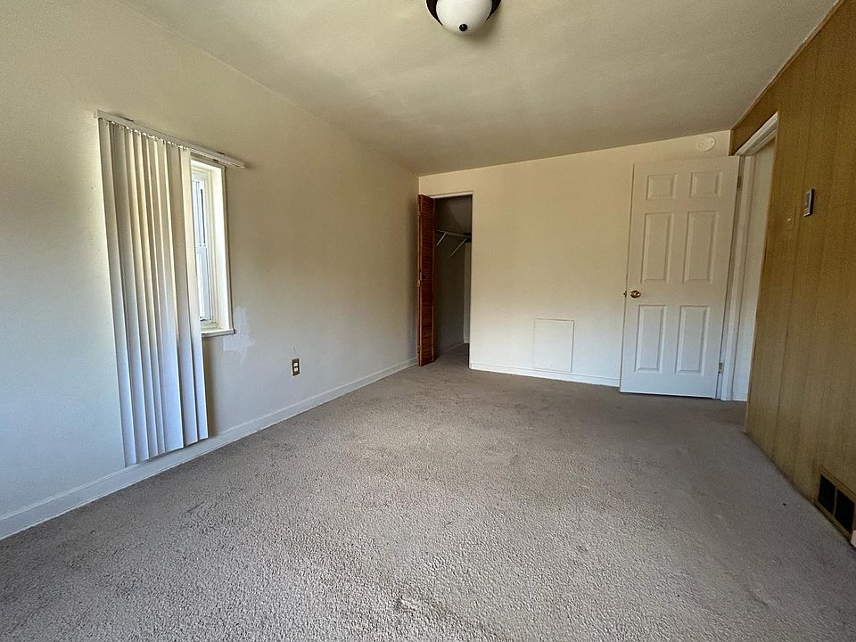three-bedroom house in Penn Hills PA 15235