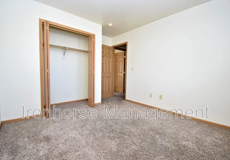 2431 Wheeler Dr #C — Photo 17