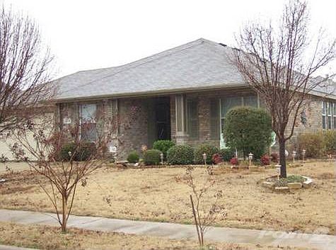 1st image of 1400 Constantina Dr