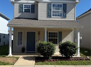 314 NE Coldwater Creek Dr, Grain Valley, MO 64029