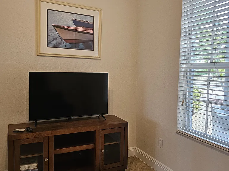 3119 Diplomat Pkwy W — Photo 9