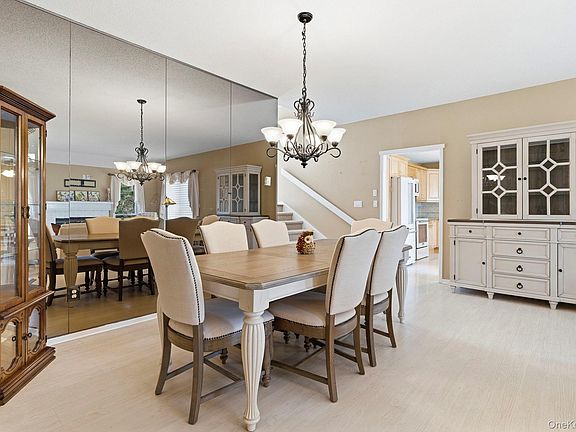 4th image of 342 Heritage Hills #B