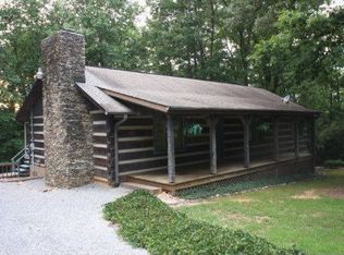 409 Domar Dr, Townsend, TN 37882