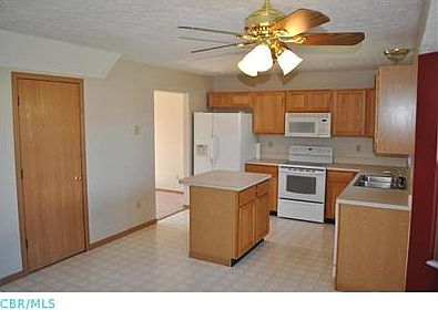3rd image of 5956 Ocala Ct