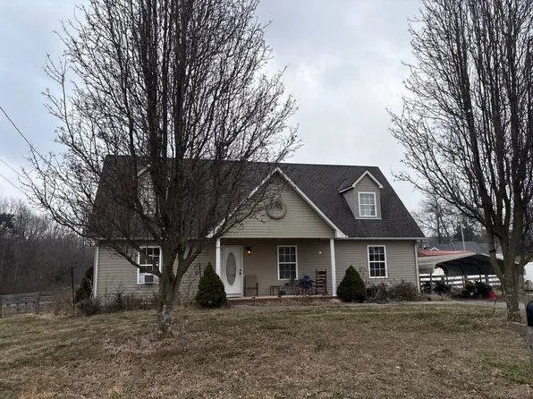 202 Ridgewood Ln, Shelbyville, TN 37160