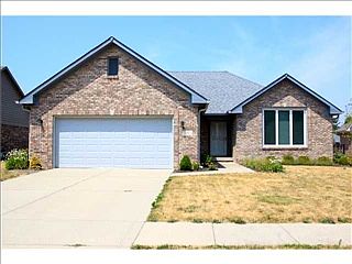 2nd image of 470 Leah Way