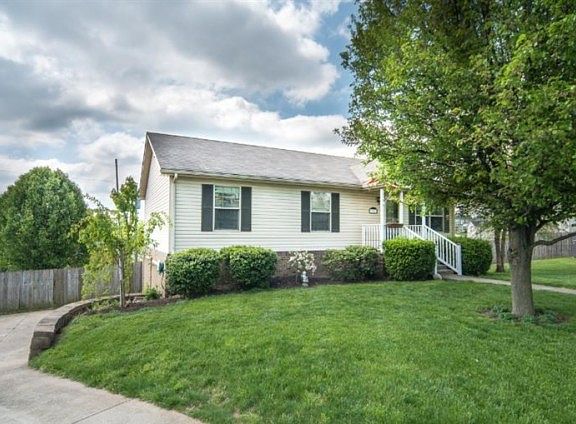 2nd image of 108 Parkside Ct