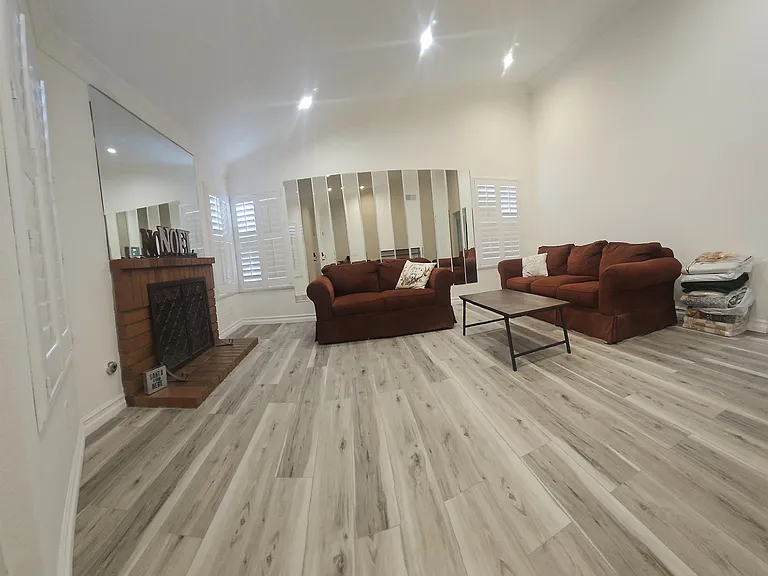 1095 Stillwell Ave #1095 — Photo 15