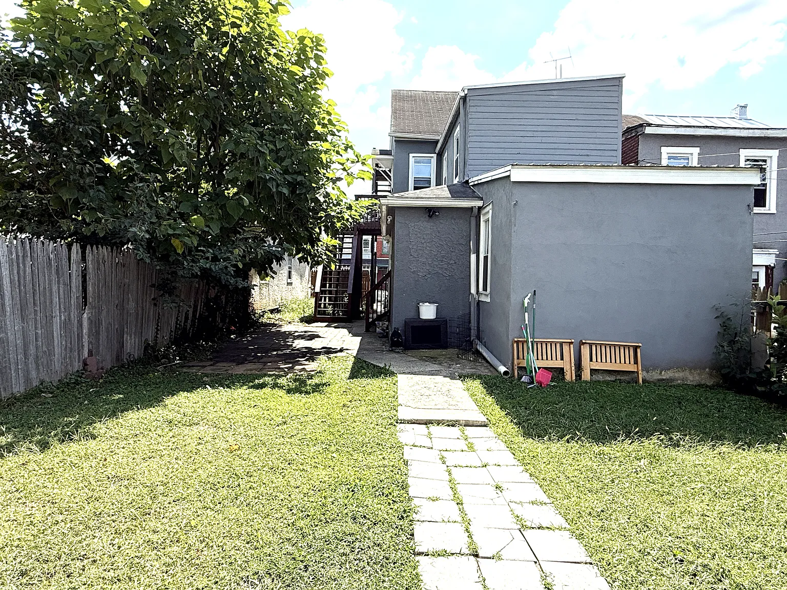 2 bed, 1200 sqft, $1,500 — Photo 4