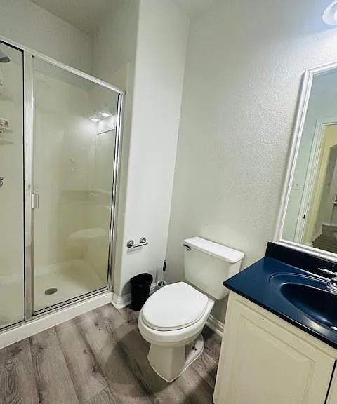 18501 Blue Pond Dr — Photo 14
