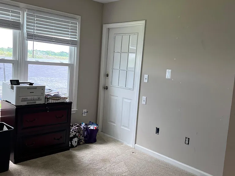 1st floor bedroom/ office