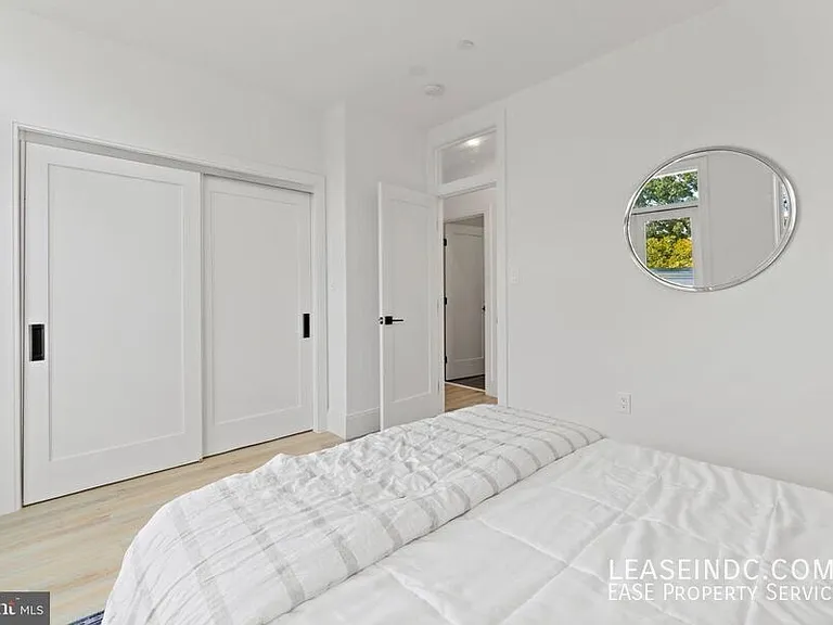 3524 Park Pl NW #2 — Photo 18