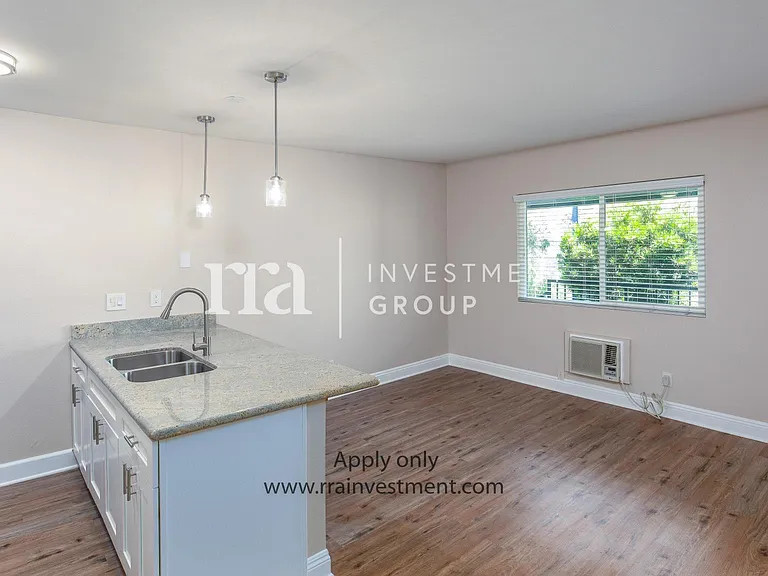 2411 Adams Ave #27 — Photo 11
