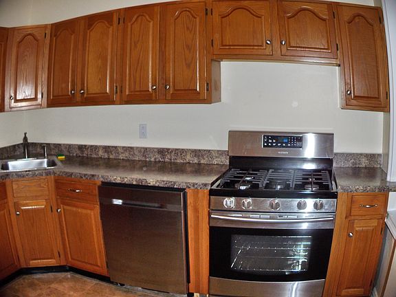 2nd image of 114-20 Queens Blvd #B