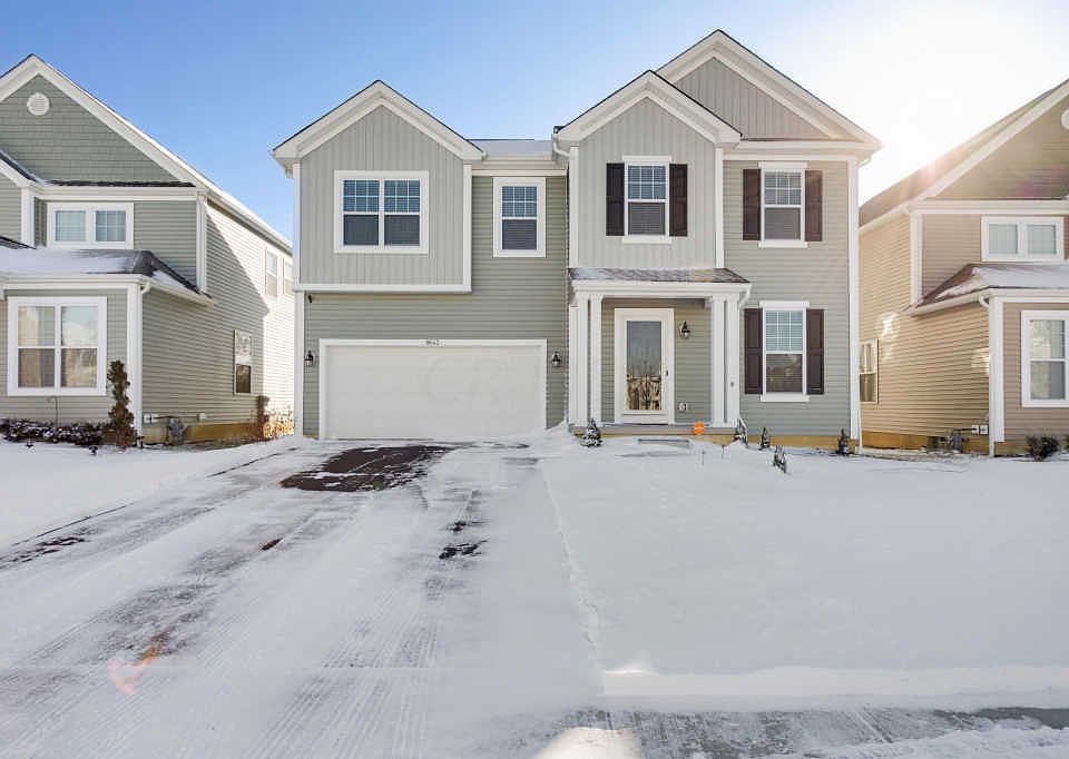 1st image of Crooked Maple Dr