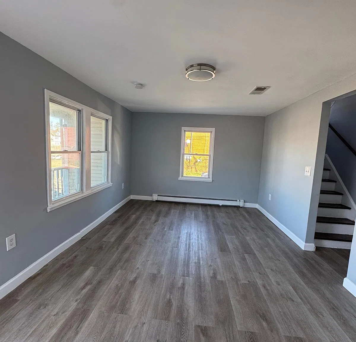 4 bed, $3,200 — Photo 4