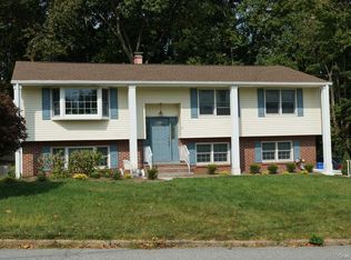 12 Laurel Dr, Stony Pt, NY 10980