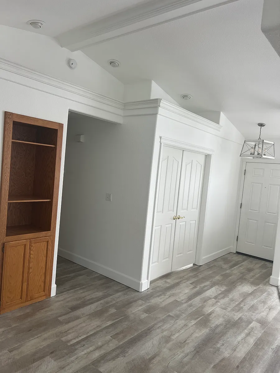Building Photo - 3956 Meadow Oak Way