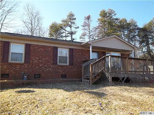 2nd image of 655 Dundeen Dr