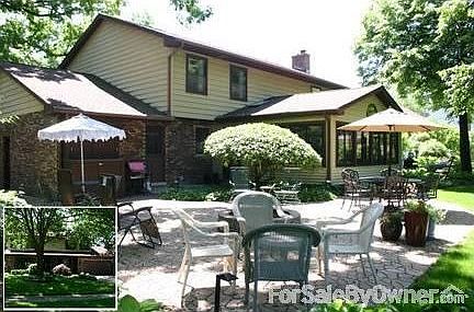 Beautiful wooded lot on cul-de-sac.