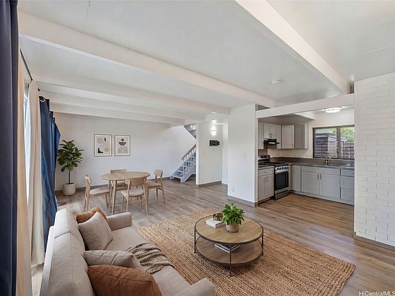 5th image of 87-186 Helelua St APT 2