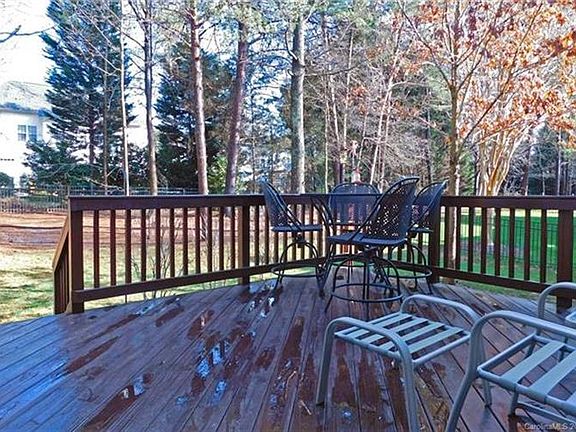 4th image of 14829 Dunbeth Dr