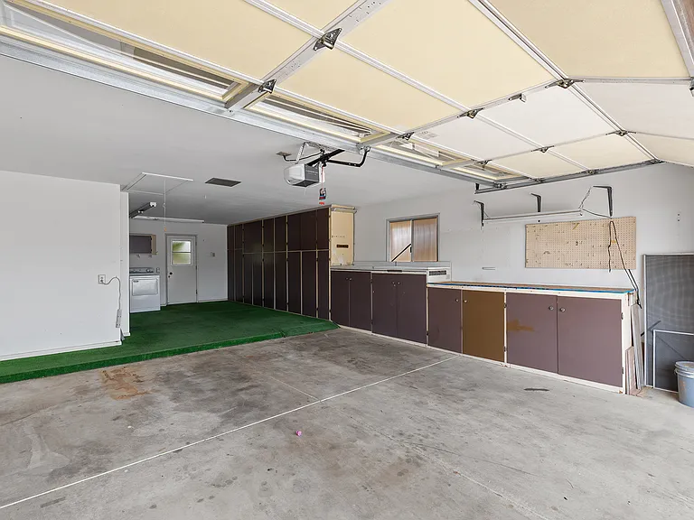 13215 W Keystone Dr — Photo 16