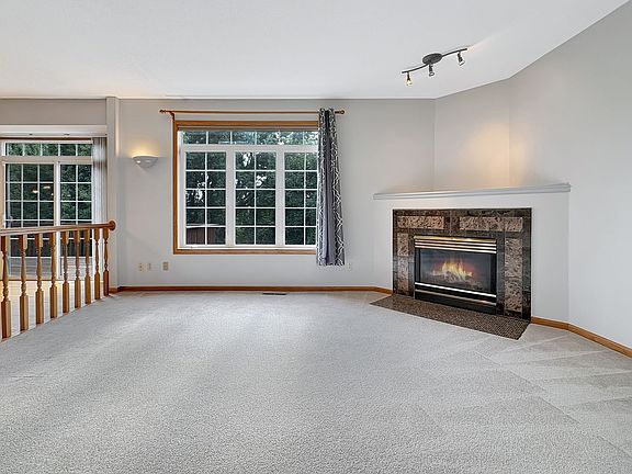 5th image of 1839 Valley Ridge Trl S