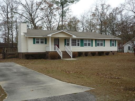 1st image of 77 Summer Hill Dr
