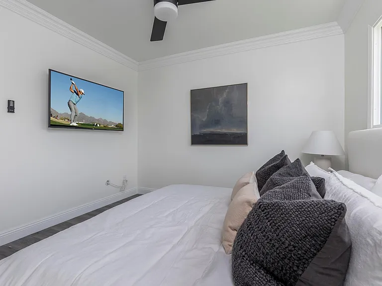 8702 E Clarendon Ave — Photo 12