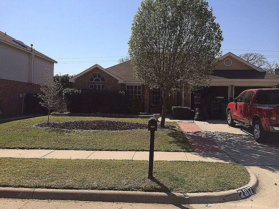 2nd image of 2817 Waverly Rd