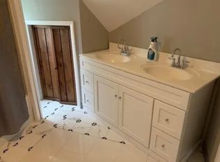 9268 State Route 3001, Laceyville, PA 18623