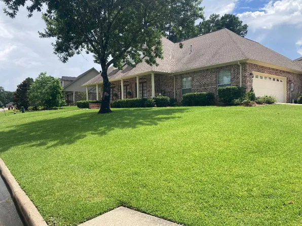1802 Juniper Ln, Lufkin, TX 75904