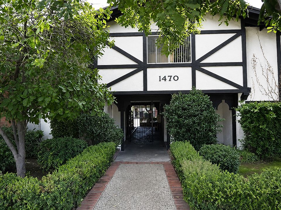 1st image of 1470 E Wilson Ave #206