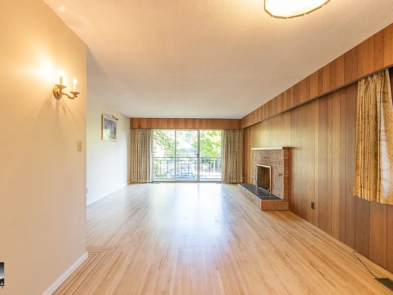 4608 W 15th Ave — Photo 14