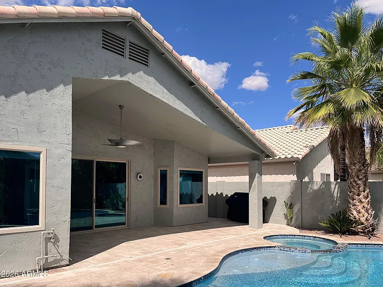 8709 E Gail Rd — Photo 21