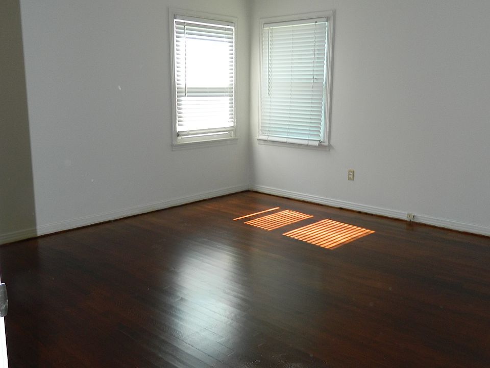 Front Bedroom