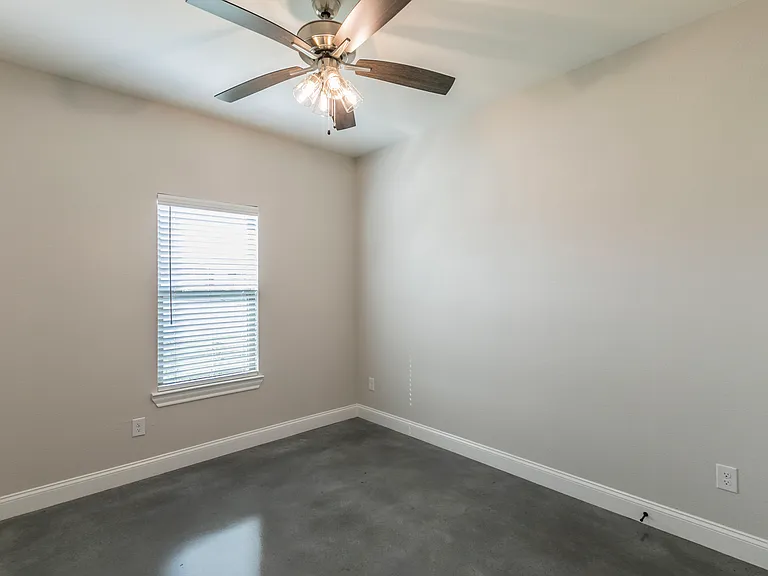 706 Grist Mill Ct #704 — Photo 17