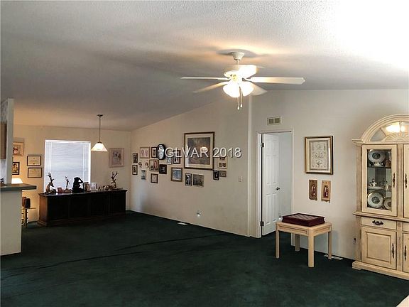 4th image of 1700 Geofrey St
