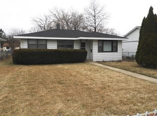 2104 Jethro Ave, Zion, IL 60099