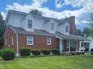 412 Fox Dr, Winchester, VA 22601