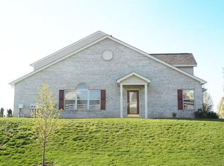 1801 Benson Blvd, Oakdale, PA