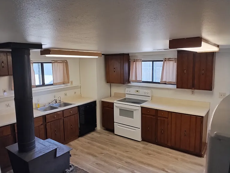 3918 Grant Ave — Photo 11