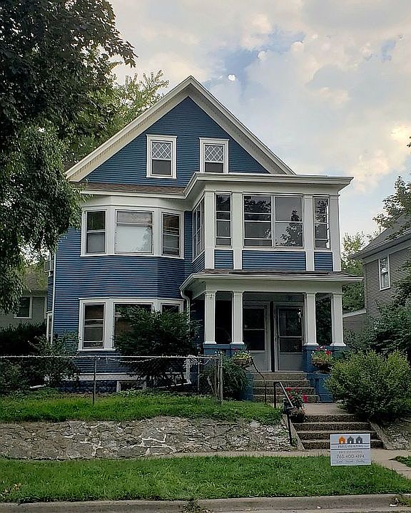 2nd image of 1042 Fairmount Ave