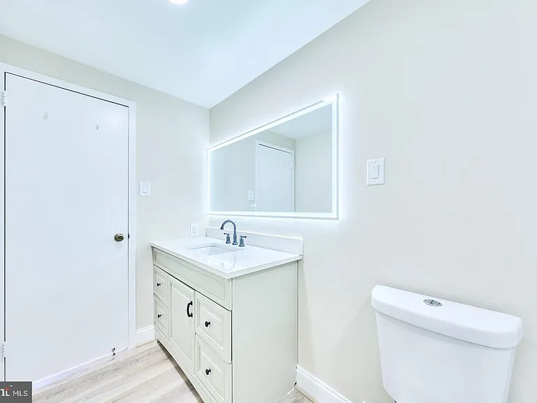 3701 S George Mason Dr #2318N — Photo 22